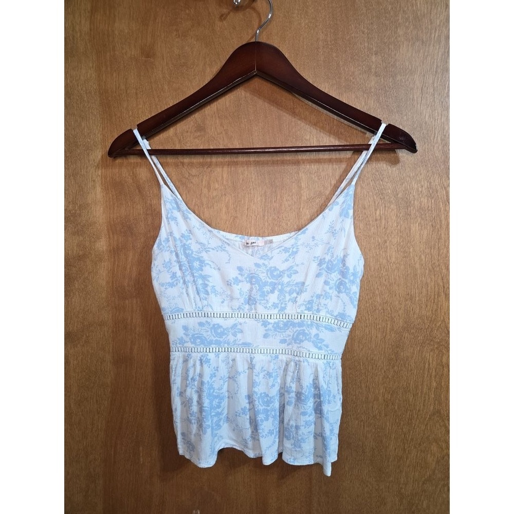 Mi Ami Floral Cami Tank Top Small Blue White Lace Trim Peplum Boho Summer V-Neck